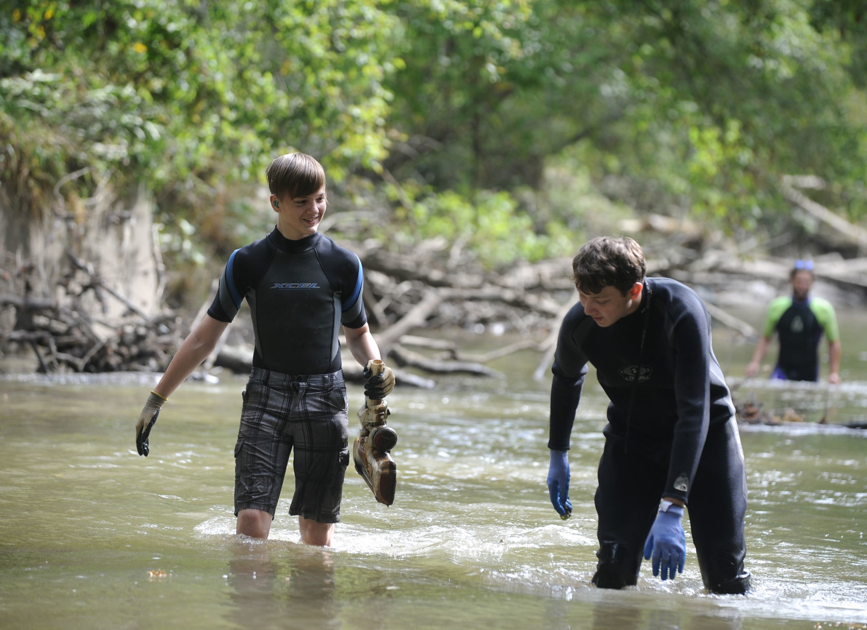 PIKE RIVER CLEAN UP-photo of the day